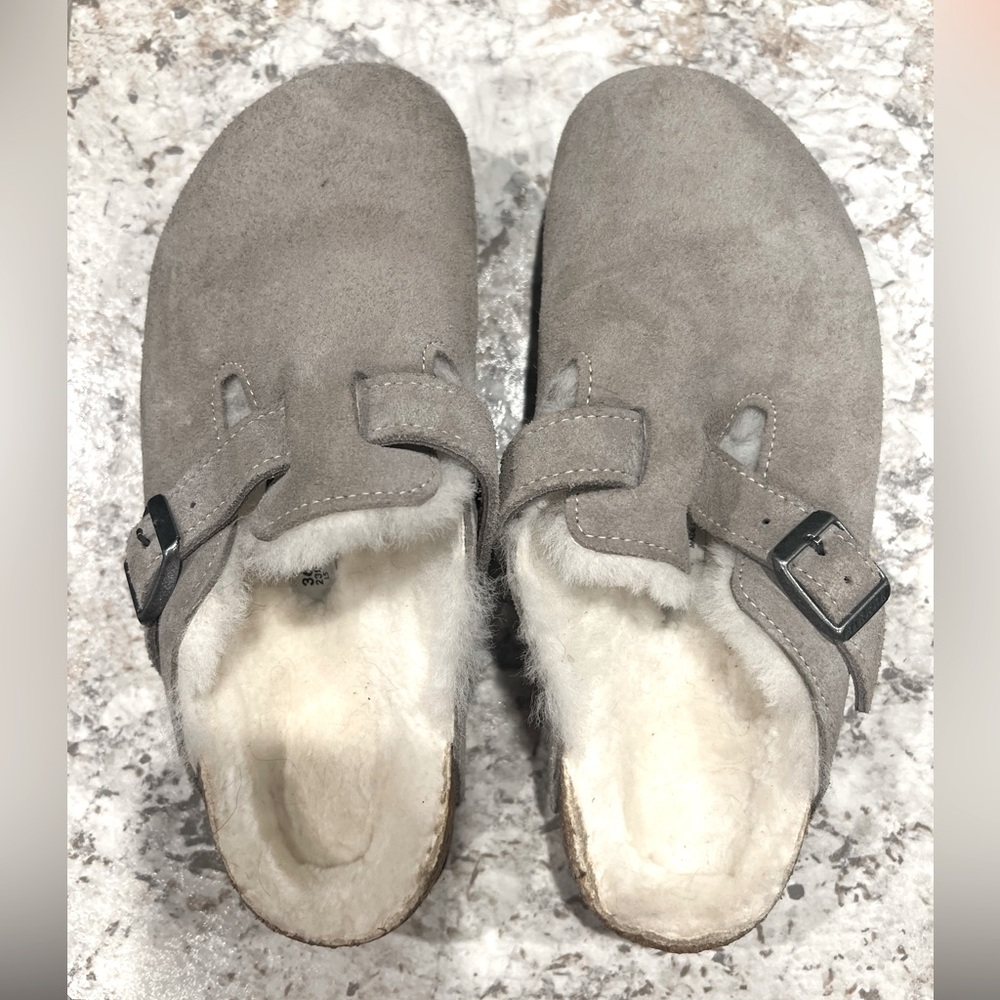 Birkenstock Boston Shearling Fur Clog Slip On Sandals light grey taupe sz 36
